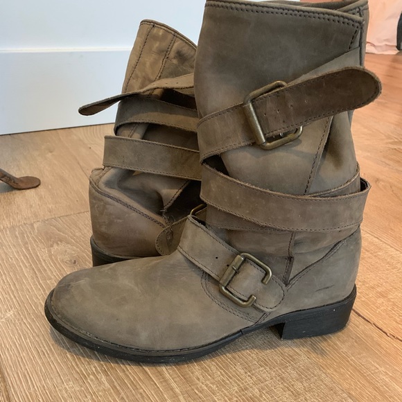 Steve Madden Buckle Boots | Poshmark